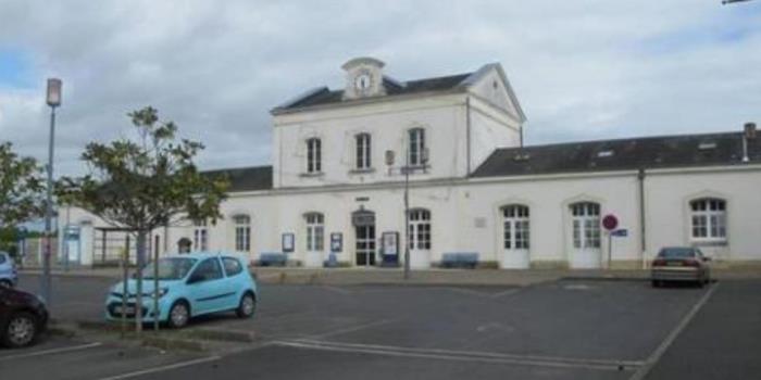 Gare de Chinon